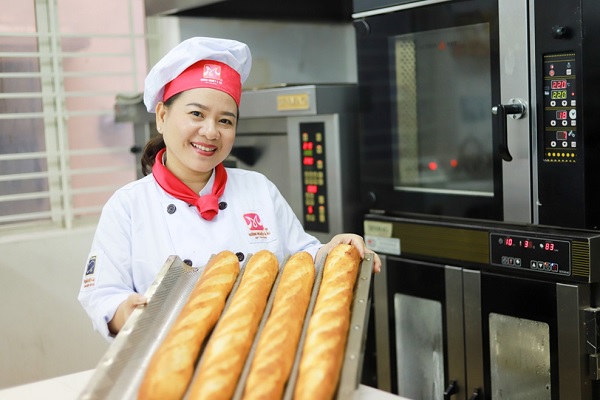Lớp học bánh mì hinh khoa hoc lam banh mi 2