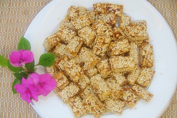 Kẹo Mè xửng - Huế