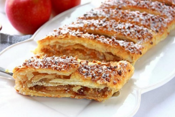 Bánh Apfelstrudel 