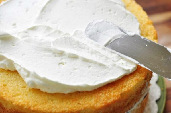 Cách làm bánh gato kem tươi thơm béo