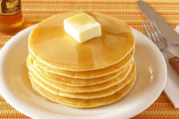 Mách bạn cách làm bánh Pancake chuối ngon khó cưỡng