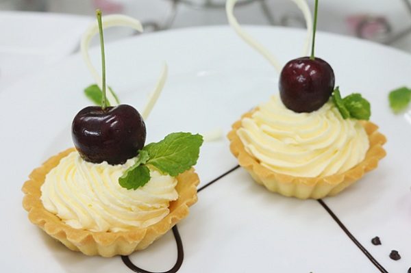 Sao có thể chối từ sự ngọt ngào của pie và tart