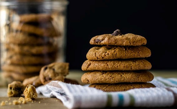 Cách làm bánh quy bơ socola chip cho bạn nhâm nhi ngày cuối tuần