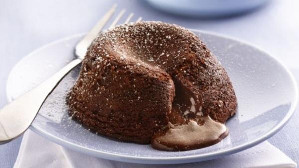 bánh Molten chocolate cake