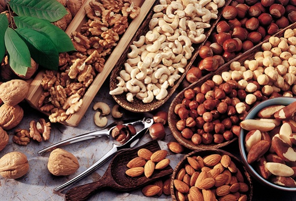 Nuts Là Gì? Khám Phá Những Loại Nuts Phổ Biến Trong Làm Bánh