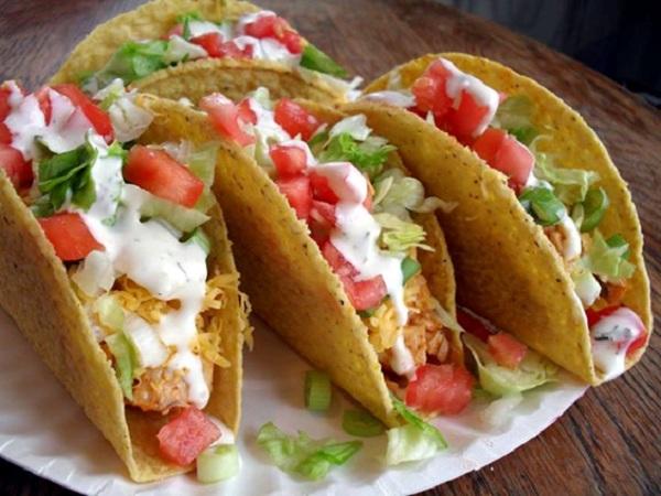 Bánh Taco cũng thuộc kiểu layer food.