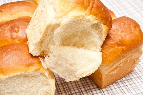 Tìm hiểu hơn 30 cách làm bánh mì gối mới nhất