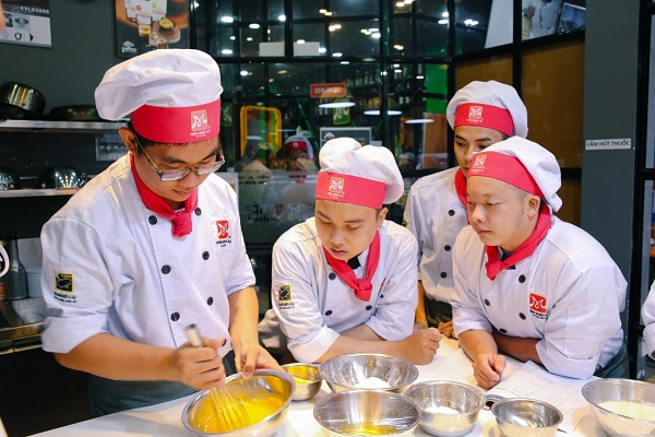 Vì sao giới trẻ chọn học làm bánh Đài Loan để khởi nghiệp?